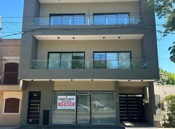 Departamento · 90m² · 3 Ambientes · Venta Departamento en Av 19 Esq 514, Tolosa