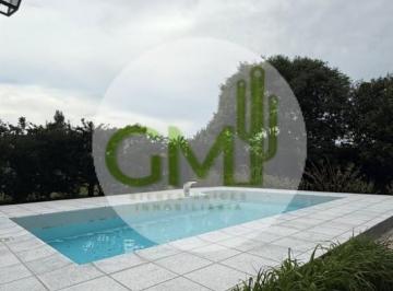 Casa · 315m² · 6 Ambientes · 3 Cocheras · Espectacular Exclusiva Casa Club de Campo El Tipal