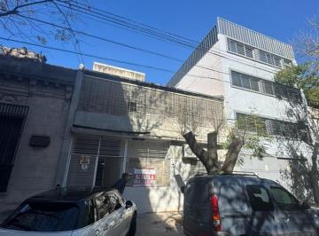 Depósito · 250m² · Depósito en Alquiler Ubicado en Flores, Capital Federal, Buenos Aires