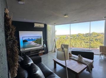 Casa · 350m² · 4 Ambientes · 2 Cocheras · Alquilo Amoblada Casa 3 Dorm. Cinco Lomas, Hermosas Vistas