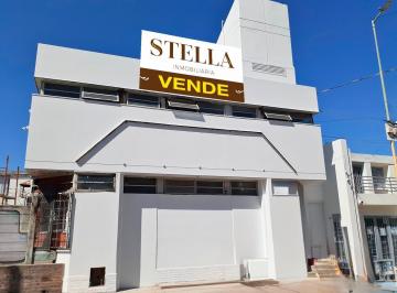 Bodega-Galpón · 1120m² · Castro Cambón 202