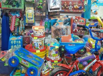 Local comercial · 160m² · 1 Ambiente · Venta de Fonde de Comercio