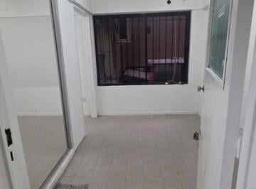 Oficina comercial · 30m² · 2 Ambientes · Oficina en Alquiler en Monte Grande
