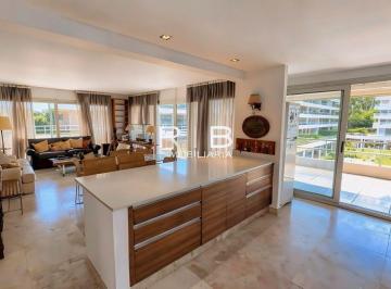 Departamento Venta de 4 ambientes · Bouquet I - 4 Ambientes con 2 Cocheras - Balcón con Parrilla