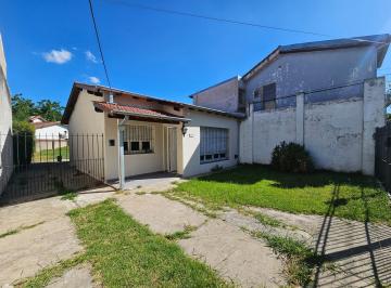 Casa · 80m² · 3 Ambientes · 3 Cocheras · Venta Hermosa Casa en General Pacheco