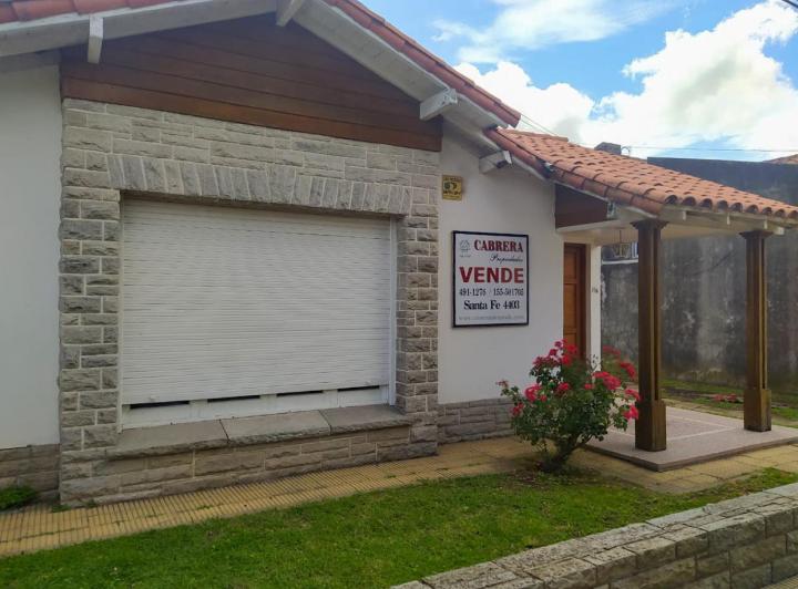 Casa · 162m² · 3 Dormitorios · 1 Cochera
