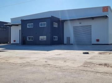 Bodega-Galpón · 2887m² · Venta - Galpón con Oficinas y Playon Exterior - Pim 2 Moreno