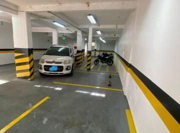 Bodega-Galpón · 315m² · Galpon 9x64 Garage Entrada Vehicular 525 m² con Renta