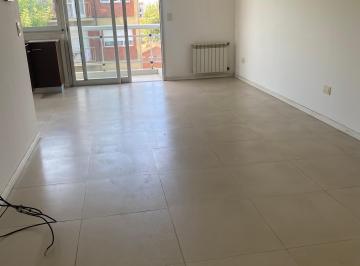 Departamento de 2 ambientes, Mar del Plata · Semipiso 2 Amb. con Cochera