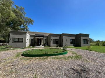 Casa · 210m² · 6 Ambientes · Vente - Casa - Haras El Malacate Club de Campo - Exaltación de La Cruz