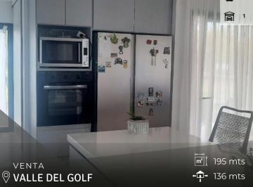 Casa de 4 ambientes, Malagueño · Valle del Golf