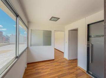 Oficina comercial · 31m² · 3 Ambientes · Oficina con 3 Ambientes, 1 Baño, Kitchenette y Seguridad