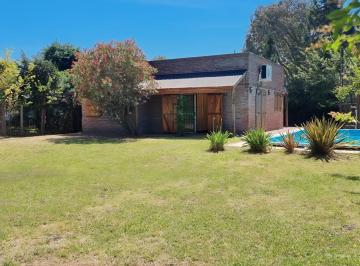 Casa · 80m² · 4 Ambientes · Venta - Casa - Barrio Parque Exaltación - Exaltación de La Cruz