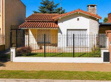 KNK-KNK-4763_2 · Chalet 4 Ambientes Oportunidad Apto Credito!