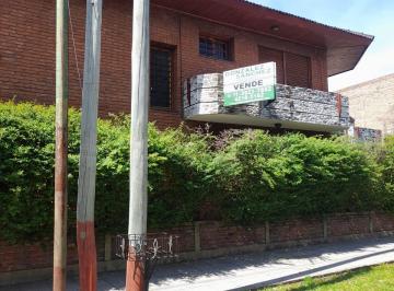 Casa de 4 ambientes, Lanús · Excelente Casa con Garage y Parque