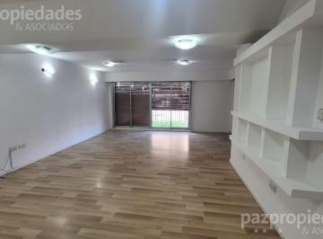 Casa · 250m² · 3 Ambientes · 3 Cocheras · Venta Propiedad Z/ Centro Oeste