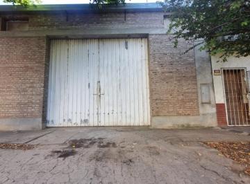 Bodega-Galpón · 105m² · 5 Ambientes · 4 Cocheras · Galpon en Barrio San Jose, Santa Fe