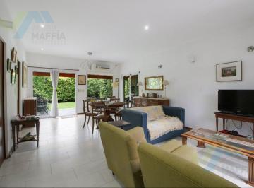 Casa · 119m² · 5 Ambientes · 5 Cocheras · Venta - Casa 5 Ambientes Barrio Cerrado El Hornero - Calle Champagnat - Pilar - Apta Credito