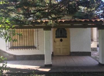 Casa · 180m² · 6 Ambientes · 1 Cochera · Venta - Casa - Av Kennedy 253 - San Pedro (Bs. As)