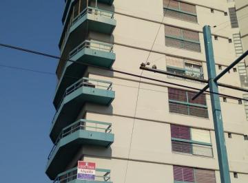 Departamento · 95m² · 4 Ambientes · 1 Cochera · Venta - Dpto - San Pedro (Bs. As) - 25 de Mayo 622 // Piso Nº2