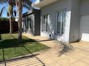 Casa · 315m² · 6 Ambientes · 2 Cocheras · Venta - Casa - San Pedro (Bs. As) - Barrio "El Escorial"