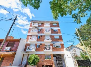Departamento · 41m² · 2 Ambientes · Alquiler - Dpto. 2 Amb. en Beccar Centro, a m de Av Centenario
