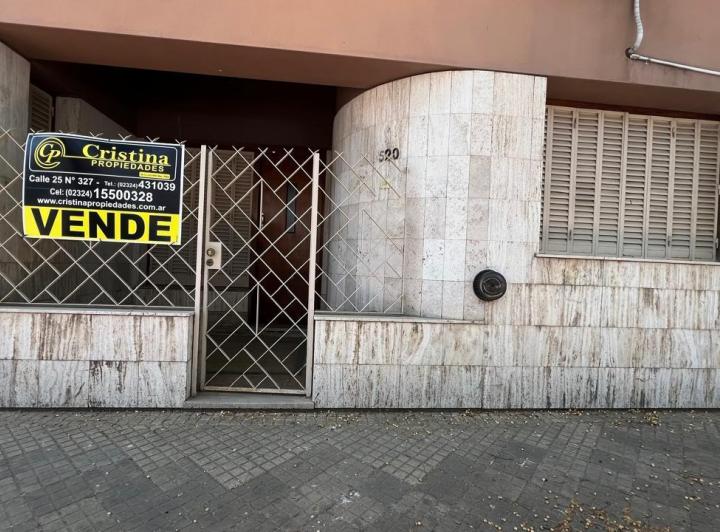 Casa · 154m² · 5 Ambientes · 1 Cochera