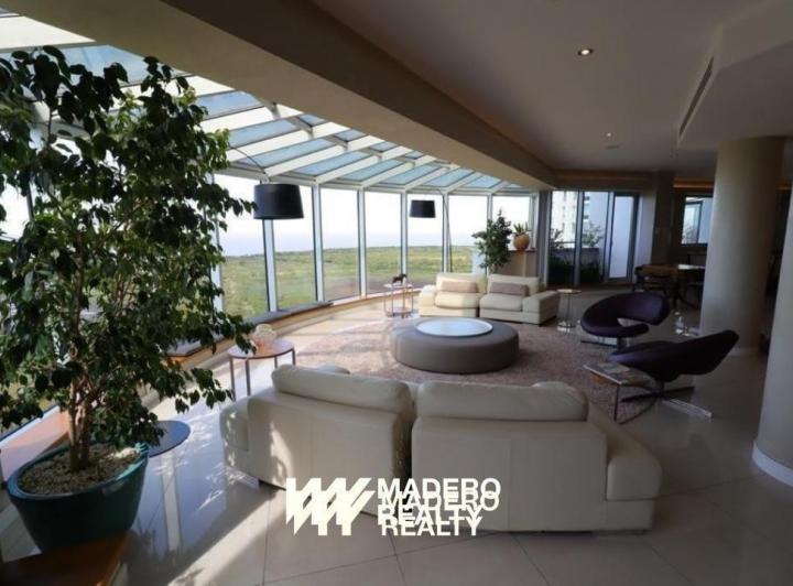 Departamento · 500m² · 5 Ambientes · 4 Cocheras