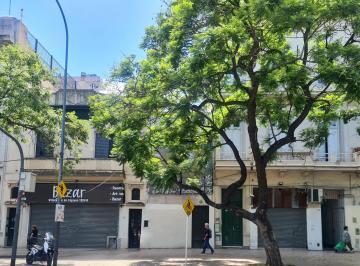 PH de 4 ambientes, Constitución · Bernardo Irigoyen 1000 PH S/ Exp Pb Interno Remo 66 m² Muy Lumi 3 Dorm Patio Lav
