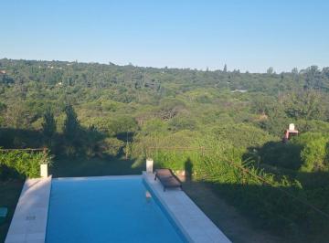 Foto · Casa Moderna y Minimalista con La Mejor Vista - Cinco Lomas