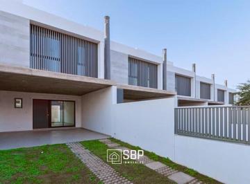 Casa de 5 ambientes, Córdoba · Apto Crédito - Vendo Duplex | 3 Dorm | Barrio Cerrado | Miradores en Manantiales