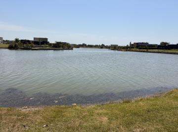 Terreno · 1050m² · Terreno en San Sebastian II, Lote Al Agua