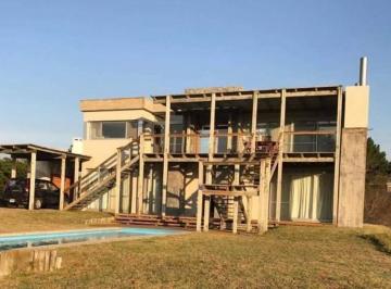 Casa · 250m² · 6 Ambientes · Casa en Alquiler Temporario en Jose Ignacio, Uruguay