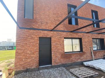 Foto · Duplex en Venta 2 Dorm. Colinas de Manantiales