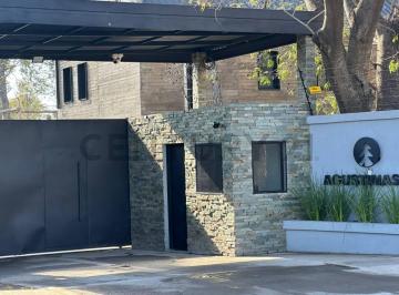 Casa · 180m² · 4 Ambientes · Venta de Casa 4 Ambientes en Hurlingham, Hurlingham.