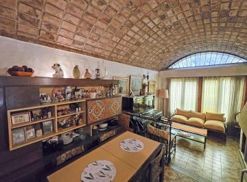 5 · Venta Casa 4 Ambientes en Villa Adelina