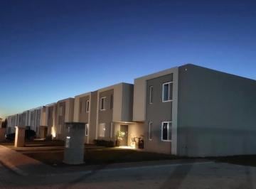 Departamento · 118m² · 4 Ambientes · 2 Cocheras · Departamento Dúplex en Venta en Decs Tortugas, Garin, Escobar