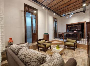 Casa · 300m² · 7 Ambientes · 1 Cochera · Casa Venta Barrio Republica de La Sexta 3 Dorm. Cochera Reciclada