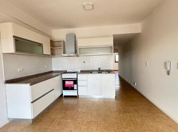 Departamento · 60m² · 3 Ambientes · Venta Departamento 3 Amb Berazategui