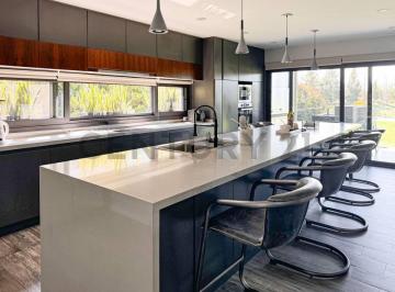 Casa · 394m² · 8 Ambientes · 4 Cocheras · Virazón Nordelta Al Lago Casa de 3 Plantas en Venta
