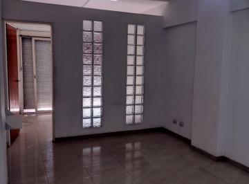 Departamento de 2 ambientes, Almagro · Buen Departamento Al Frente con Balcon