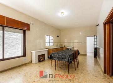 PH · 89m² · 4 Ambientes · Venta · PH en San Martín · Patio · Quincho