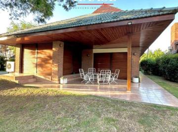 Casa · 230m² · 5 Ambientes · 3 Cocheras · Exclusiva Propiedad en Country Golf El Sosiego Zona Canning
