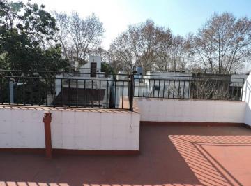 Casa · 127m² · 4 Ambientes · Casa 4 Ambientes Sobre Lote Propio en Flores