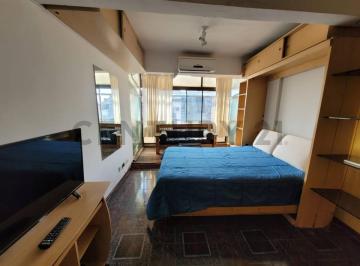Departamento · 30m² · 1 Ambiente · Se Vende Monoambiente en Av Santa Fe, Piso Alto. Apto Profesional.