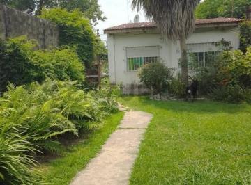 Casa · 60m² · 3 Ambientes · 1 Cochera · Casa de 3 Ambientes en Florencio Varela, Terreno de 300 m²