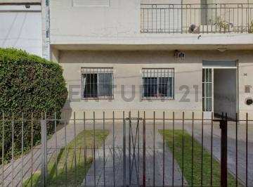Departamento · 54m² · 3 Ambientes · 1 Cochera · Venta de Departamento 3 Ambientes en Tolosa, La Plata.