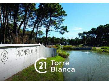 Terreno · 887m² · Lote en Venta en Pinamar Barrio Pioneros