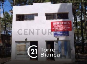 Local comercial · 128m² · Venta de Locales Ostende - Pinamar