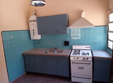 Casa de 6 ambientes, Ciudad de Santa Fe · Dueño Vende o Alquila Apto Comercial / Barrio Sur
